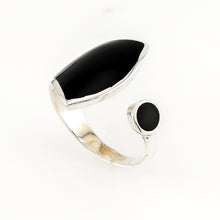 Triangle & Disc w/ Onix inlay