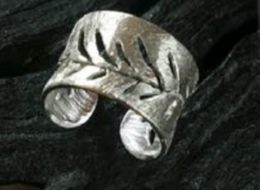Cocktail Leaf cutout Ring Sterling Silver Hand Made .925