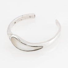 Slash Sterling Silver Toe Ring & Mother of Pearl